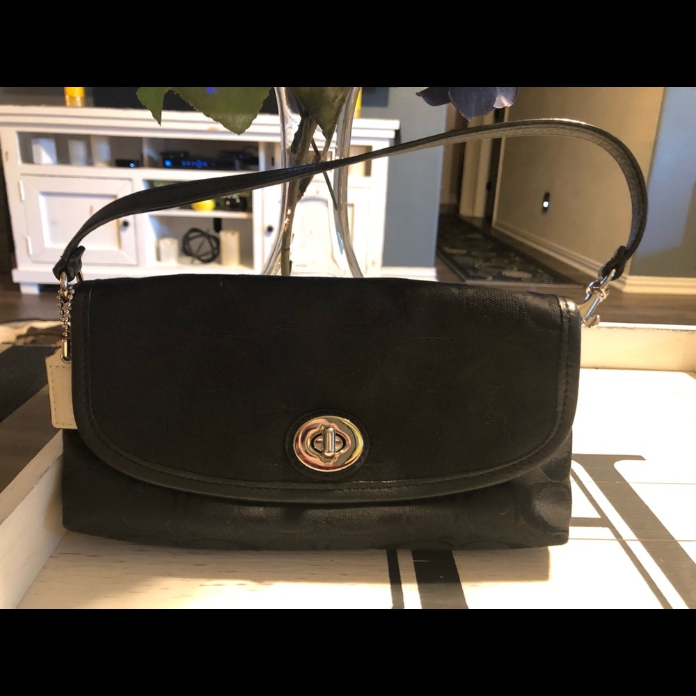 Black canvas Coach clutch